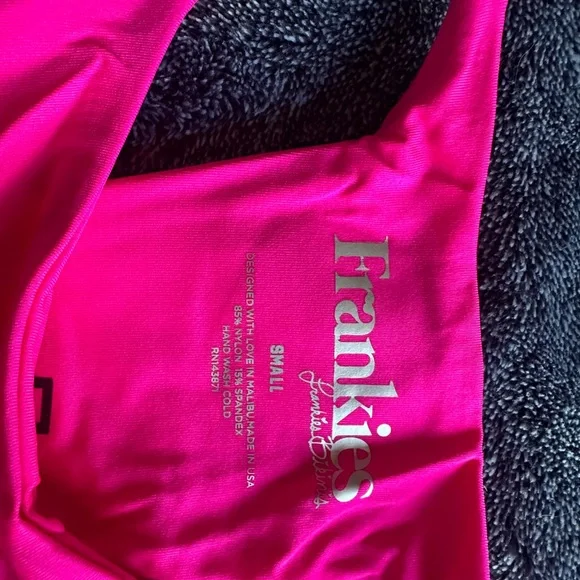 Frankies Bikinis Bright Pink Cheeky Bikini Size Small - Picture 6 of 6